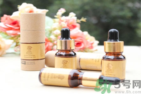 豐胸精油是什么？豐胸精油有用嗎？