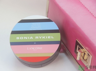 約會(huì)化什么妝？約會(huì)怎么化妝？