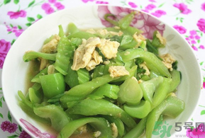 芥菜可以和雞蛋一起吃嗎？芥菜不能和什么一起吃？