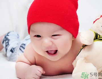 中秋節(jié)出生的男寶寶怎么取名？中秋出生的女寶寶取名