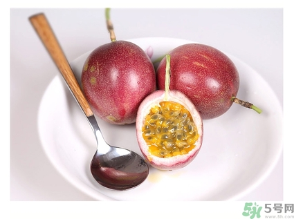 雞蛋果的功效作用 雞蛋果的營養(yǎng)價(jià)值食用禁忌 雞蛋果的功效作用 雞蛋果的營養(yǎng)價(jià)值食用禁忌