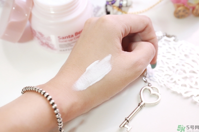 悅芙媞素顏霜怎么樣？悅芙媞素顏霜好用嗎？