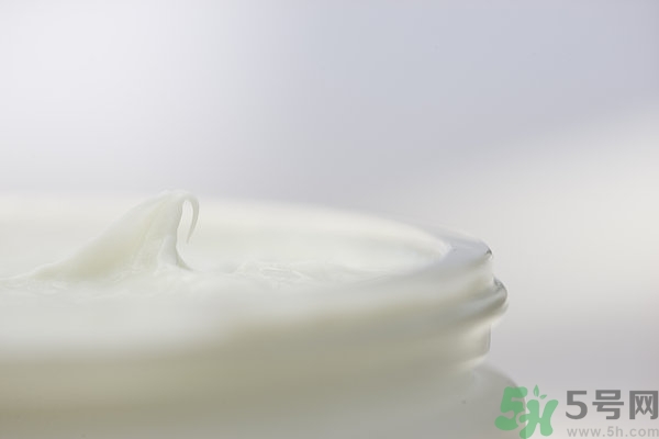 妝前乳有必要用嗎？妝前乳什么時(shí)候用？