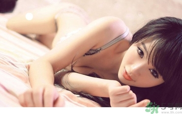 早晨洗冷水澡有什么好處？早晨洗冷水澡的壞處