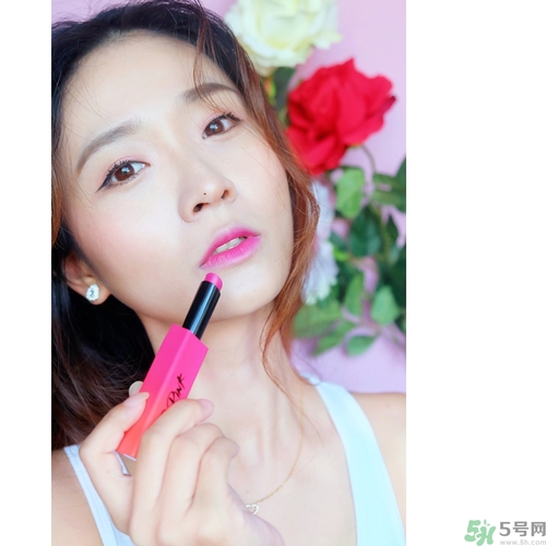 崔雪莉妝容化妝教程 夏天出門化什么妝好？