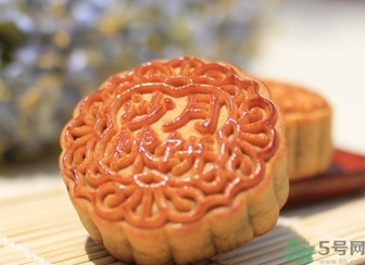 夢見吃月餅好不好？夢見吃月餅是什么意思？