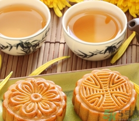 月餅一次吃多少比較好？月餅吃多了會怎樣？