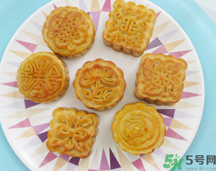 膽結石可以吃月餅嗎？膽結石患者吃月餅的危害