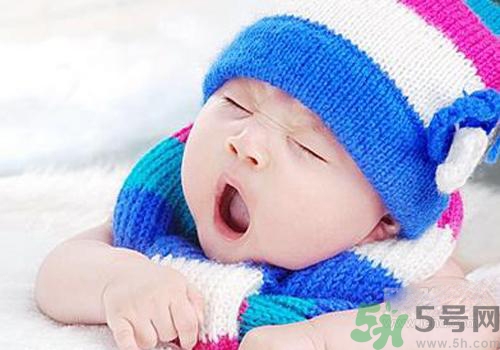 打呵欠骨頭響是怎么回事？打哈欠骨頭響怎么辦？