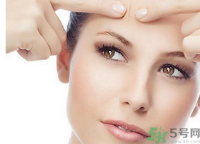 吃月餅不會(huì)長(zhǎng)痘痘嗎？長(zhǎng)痘痘可以吃月餅嗎？