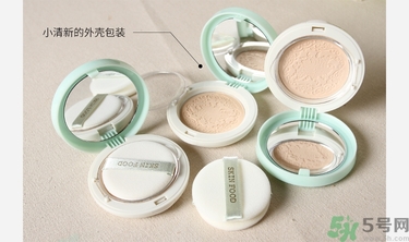 bb霜用手還是用海綿好？bb霜的正確使用方法