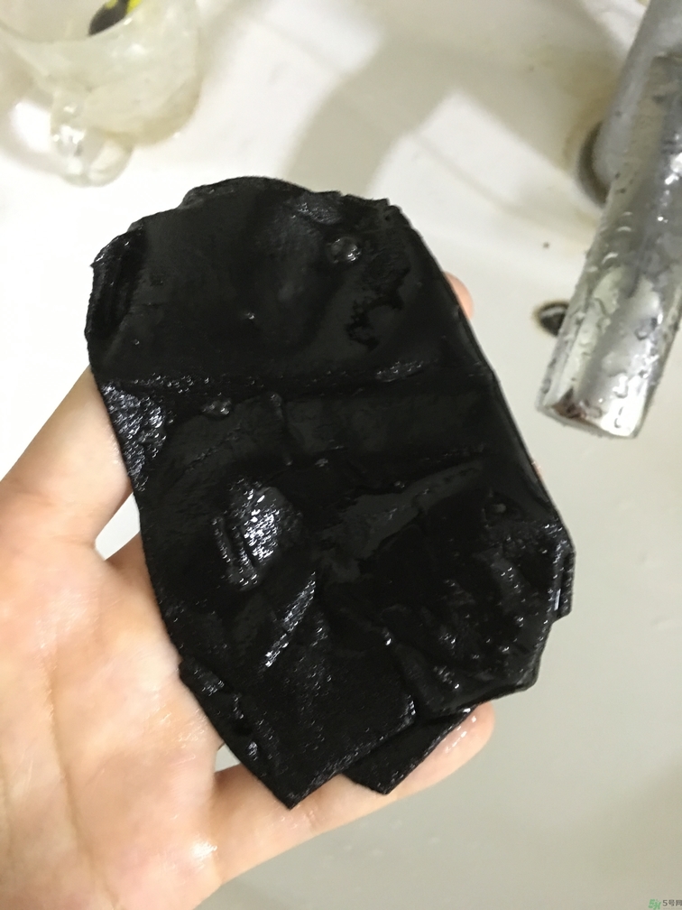 春雨和水光面膜哪個(gè)好？春雨面膜和水光面膜哪個(gè)好？