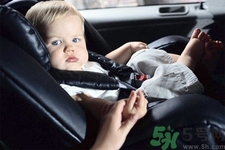 寶寶暈車吃什么好？如何避免寶寶暈車？