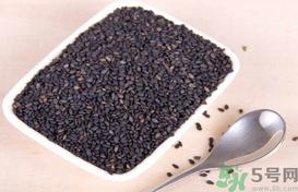 產(chǎn)后脫發(fā)吃什么好？治療產(chǎn)后脫發(fā)的小偏方