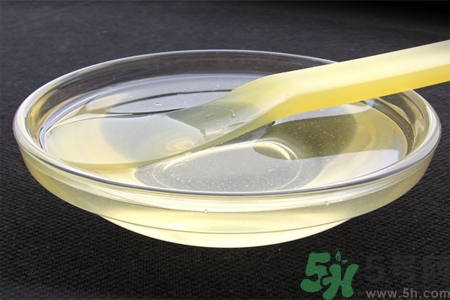 洋槐蜜是什么？洋槐蜜的作用與功效有哪些？