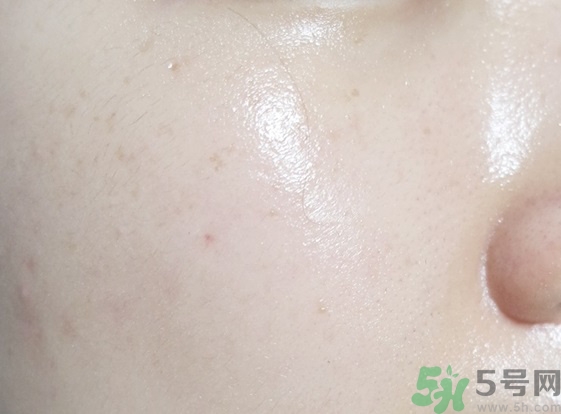 桃淑屋水光面膜和jayjun水光面膜哪個(gè)好？