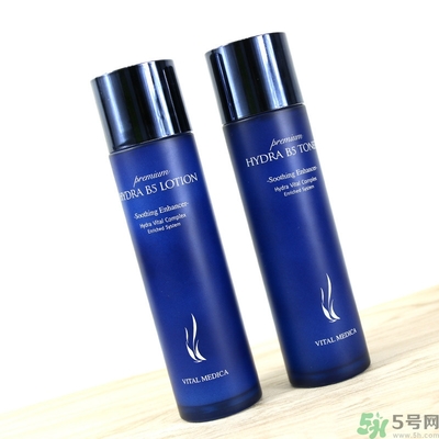 ahc和蘭芝哪個好？AHC和蘭芝分別適合什么膚質(zhì)年齡？