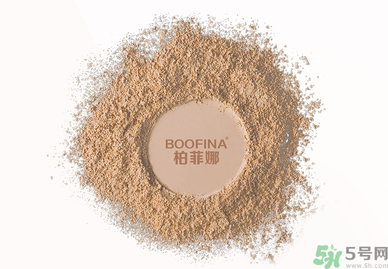 用氣墊bb會(huì)長(zhǎng)痘痘嗎？用氣墊BB長(zhǎng)閉口怎么辦？