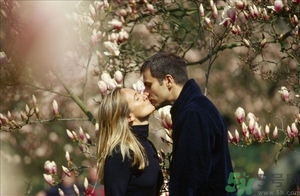 第一次接吻怎么接？和男生接吻沒感覺怎么辦？