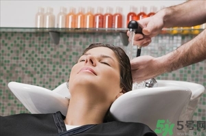 女生天天洗頭好嗎？洗頭發(fā)的正確方法