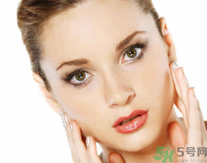 腮幫子長痘痘是什么原因？腮幫子長痘痘怎么調理？