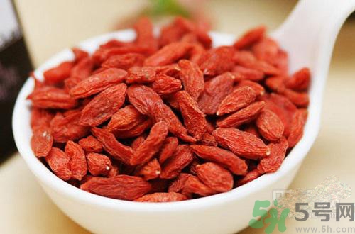 枸杞發(fā)黑能吃嗎？枸杞發(fā)黑是怎么回事？