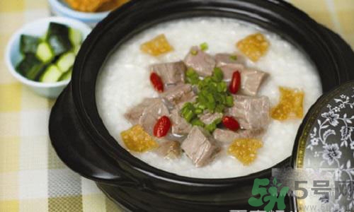 枸杞和什么一起煮粥比較好？枸杞怎么煮粥？