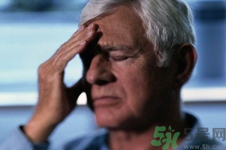 怎么洗掉水果上的農(nóng)藥？農(nóng)藥殘留的危害有哪些？