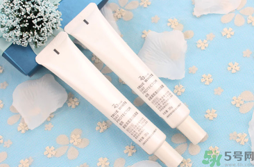 隔離霜用手還是海綿涂？涂隔離霜的正確手法