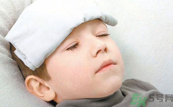 寶寶發(fā)燒如何物理降溫？寶寶發(fā)燒如何快速退燒？