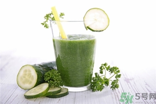 蔬菜汁是生的嗎？蔬菜汁能生喝嗎？