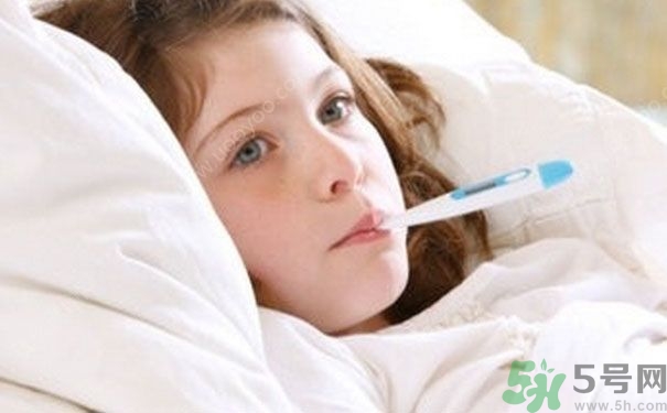 寶寶發(fā)燒如何物理降溫？寶寶發(fā)燒如何快速退燒？