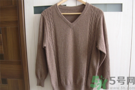 羊絨衫怎么洗不縮水？羊絨衫縮水了怎么辦？