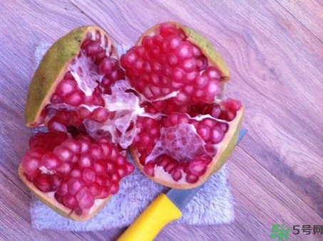 石榴里面發(fā)黑能不能吃？石榴發(fā)黑怎么辦？