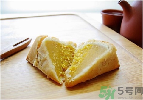 網(wǎng)上買月餅靠譜嗎?網(wǎng)購月餅安全嗎 網(wǎng)上買月餅靠譜嗎?網(wǎng)購月餅安全嗎