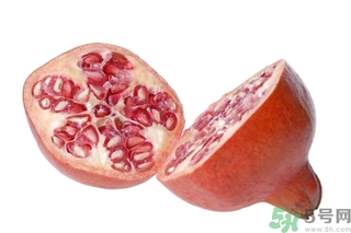 吃石榴手指發(fā)黃怎么辦？吃石榴手指變黑怎么辦？