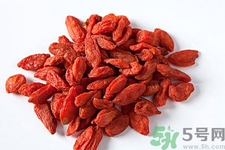 枸杞一天吃多少為宜？枸杞什么時候吃最好？