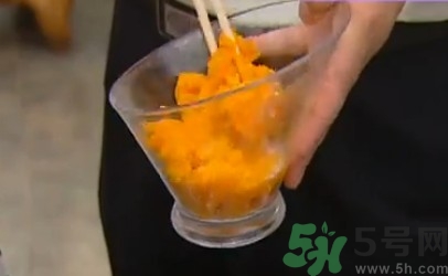 水晶月餅用的什么粉？水晶月餅的做法及配方