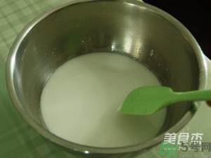 水晶月餅用的什么粉？水晶月餅的做法及配方