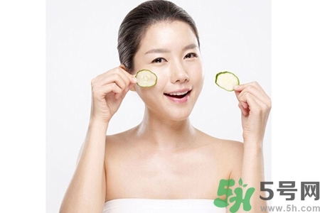 貼黃瓜片后要洗臉嗎？敷黃瓜片后需要洗臉嗎？