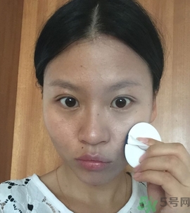 夢(mèng)妝凈致氣墊粉底液多少錢？夢(mèng)妝桃花遮瑕氣墊價(jià)格