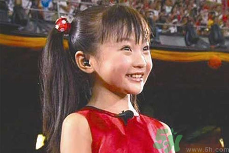 9歲女生的標(biāo)準(zhǔn)身高體重是多少？9歲女生正常身高體重是多少？