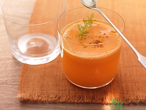 蘋果和胡蘿卜能一起吃嗎？蘋果和胡蘿卜能一起榨汁嗎？