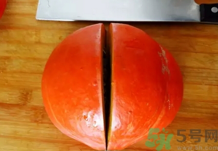 鯽魚(yú)可以和南瓜一起吃嗎?鯽魚(yú)能和南瓜同吃嗎?