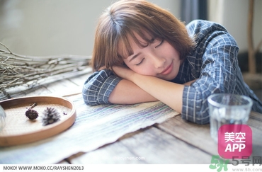 紋眉后多久恢復(fù)自然？紋眉多久能變得自得自然？