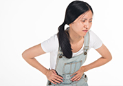 潰瘍性結腸炎肚子疼怎么辦？潰瘍性結腸炎是怎么引起的？