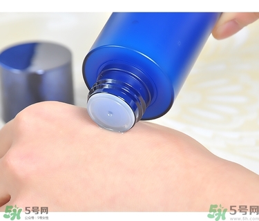 ahc水乳好用嗎？ahc水乳怎么樣？