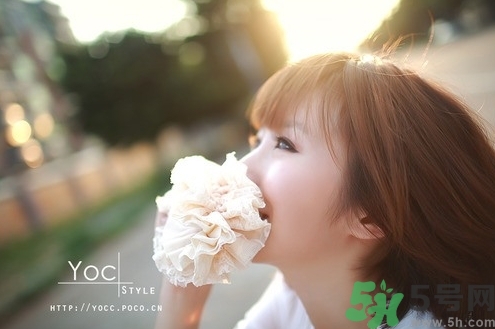 外陰瘙癢有灼熱感是怎么回事？外陰瘙癢有灼熱感怎么辦？