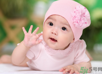 寶寶拉綠屎怎么回事？寶寶拉綠屎怎么辦？