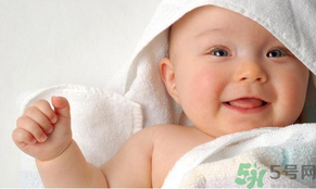 寶寶拉綠屎怎么回事？寶寶拉綠屎怎么辦？